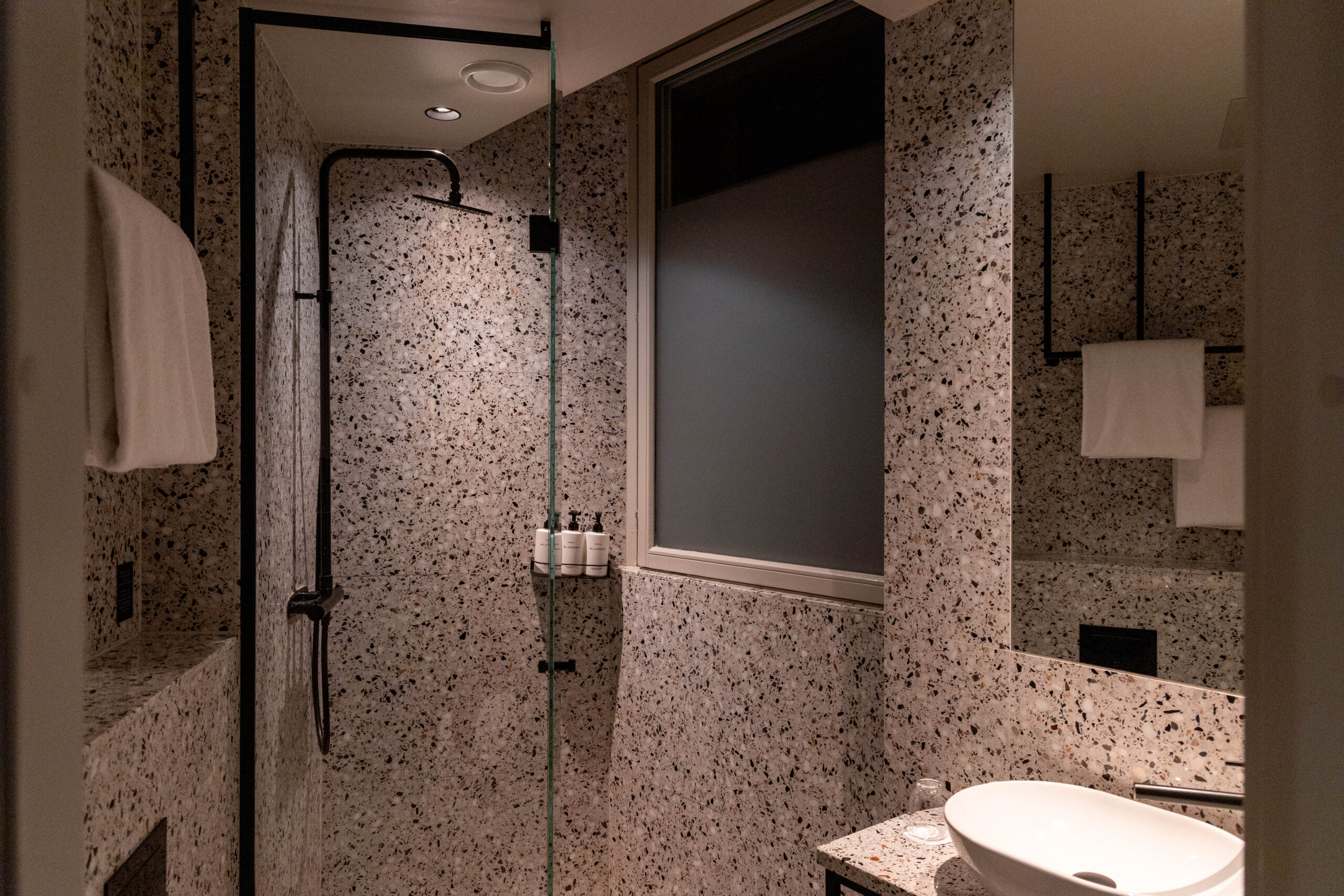Photo of bathroom at hotel room, at hotel Blique by Nobis.