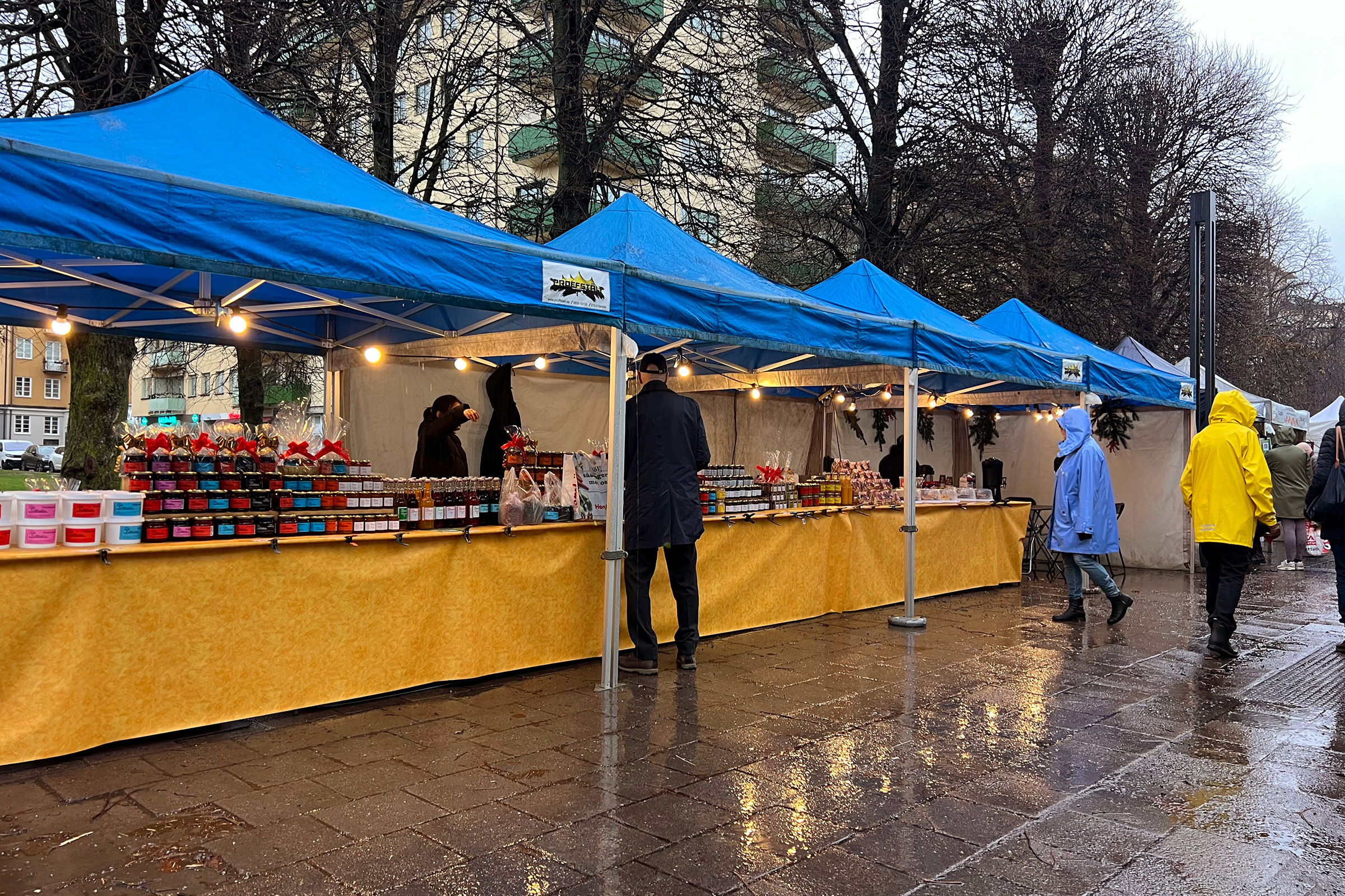 farmers_christmas_market_1