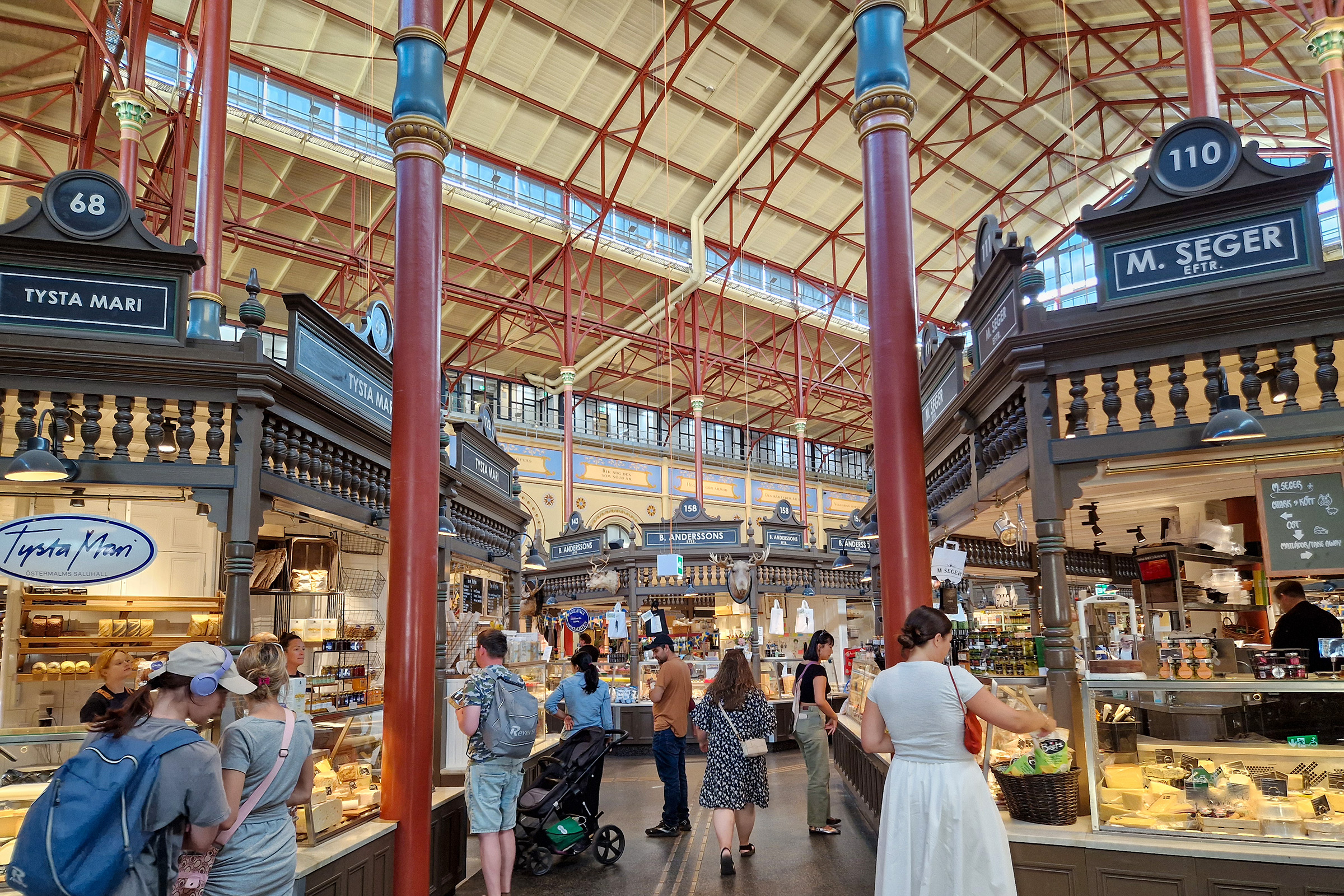 ostermalms_saluhall_interior_summer_1